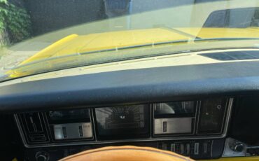Buick-gravier-1968-yellow-3