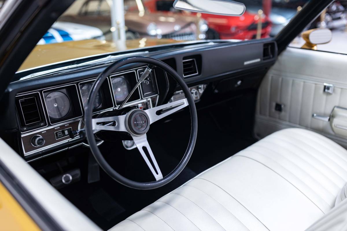 Buick-gs-1971-custom-4