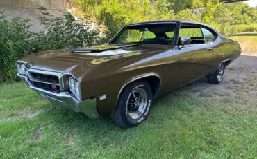 Buick-gs400-1969-green