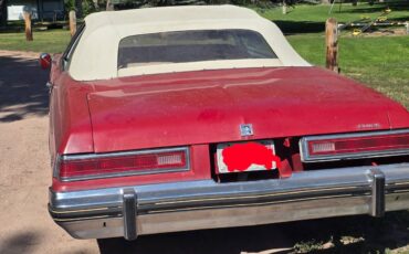 Buick-la-sabre-convertable-1975-red-11
