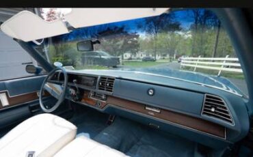 Buick-le-sabre-convertible-1975-blue-15