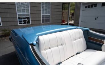 Buick-le-sabre-convertible-1975-blue-17