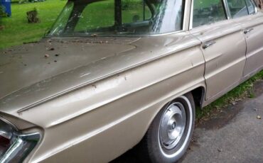 Buick-lelsabre-1961