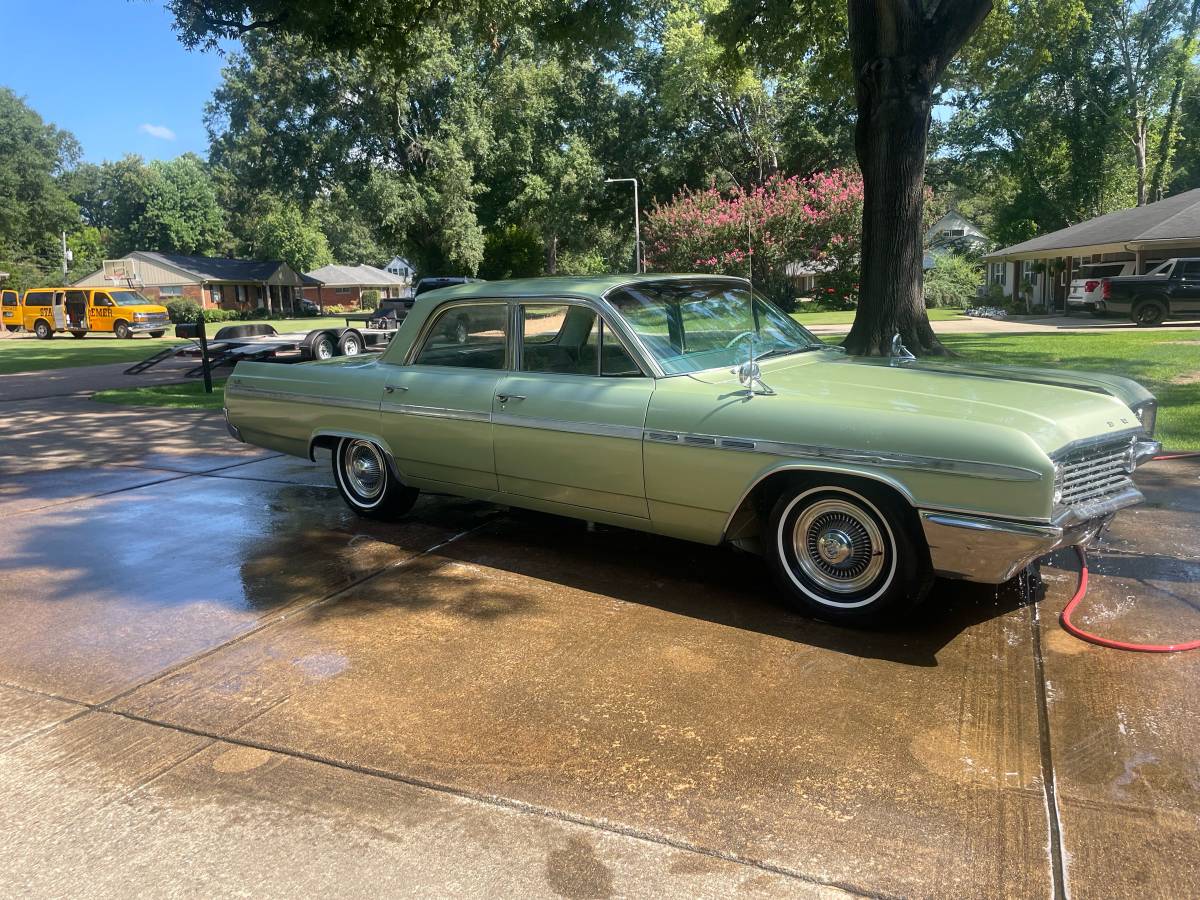 Buick-lesabre-1964-10