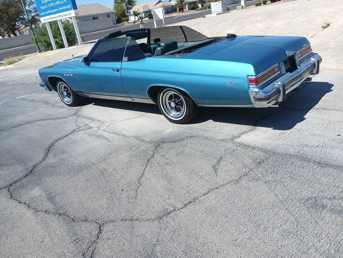 Buick-lesabre-1975-blue-3