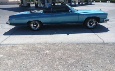 Buick-lesabre-1975-blue-8