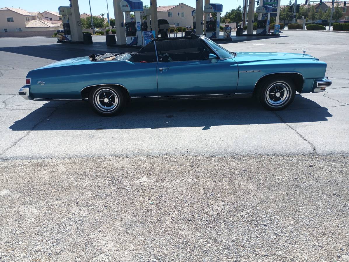 Buick-lesabre-1975-blue-8