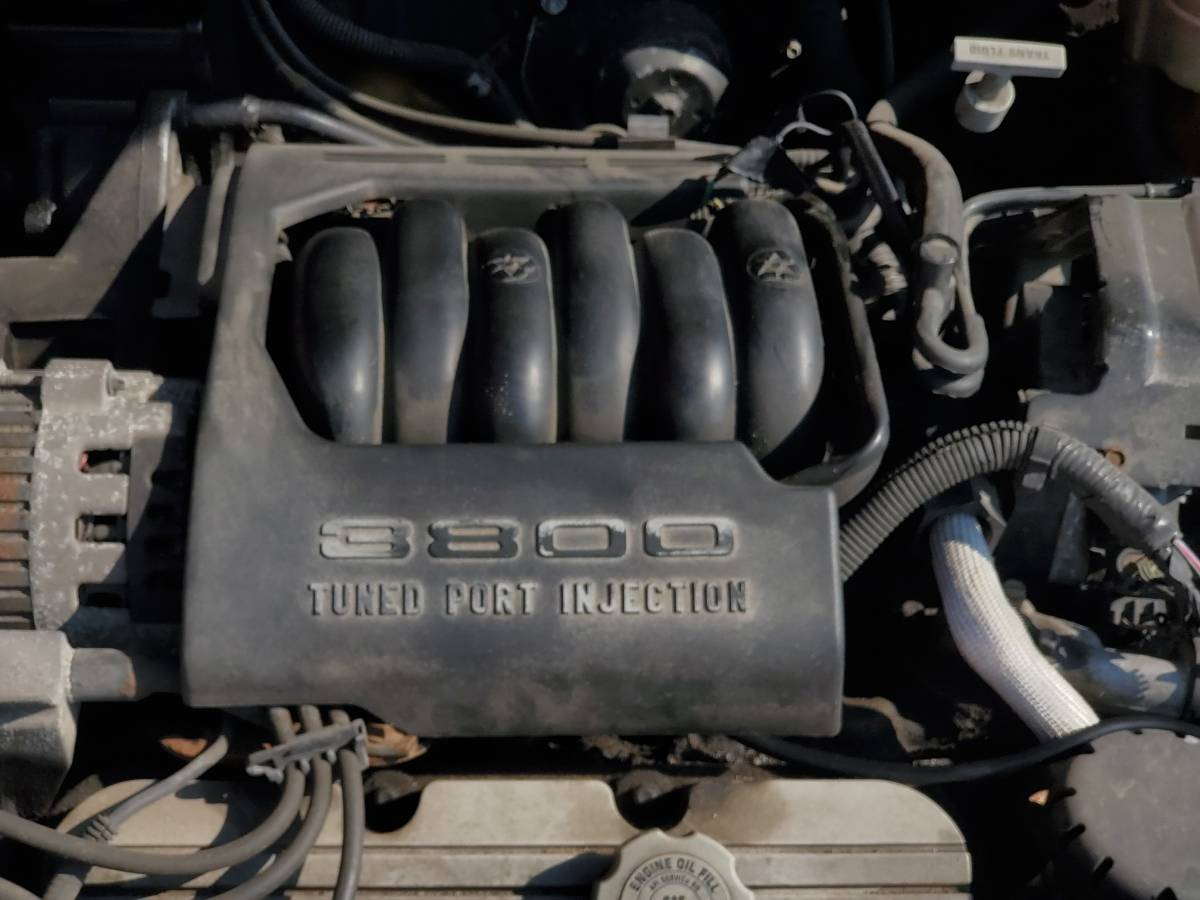 Buick-lesabre-1993-green-12