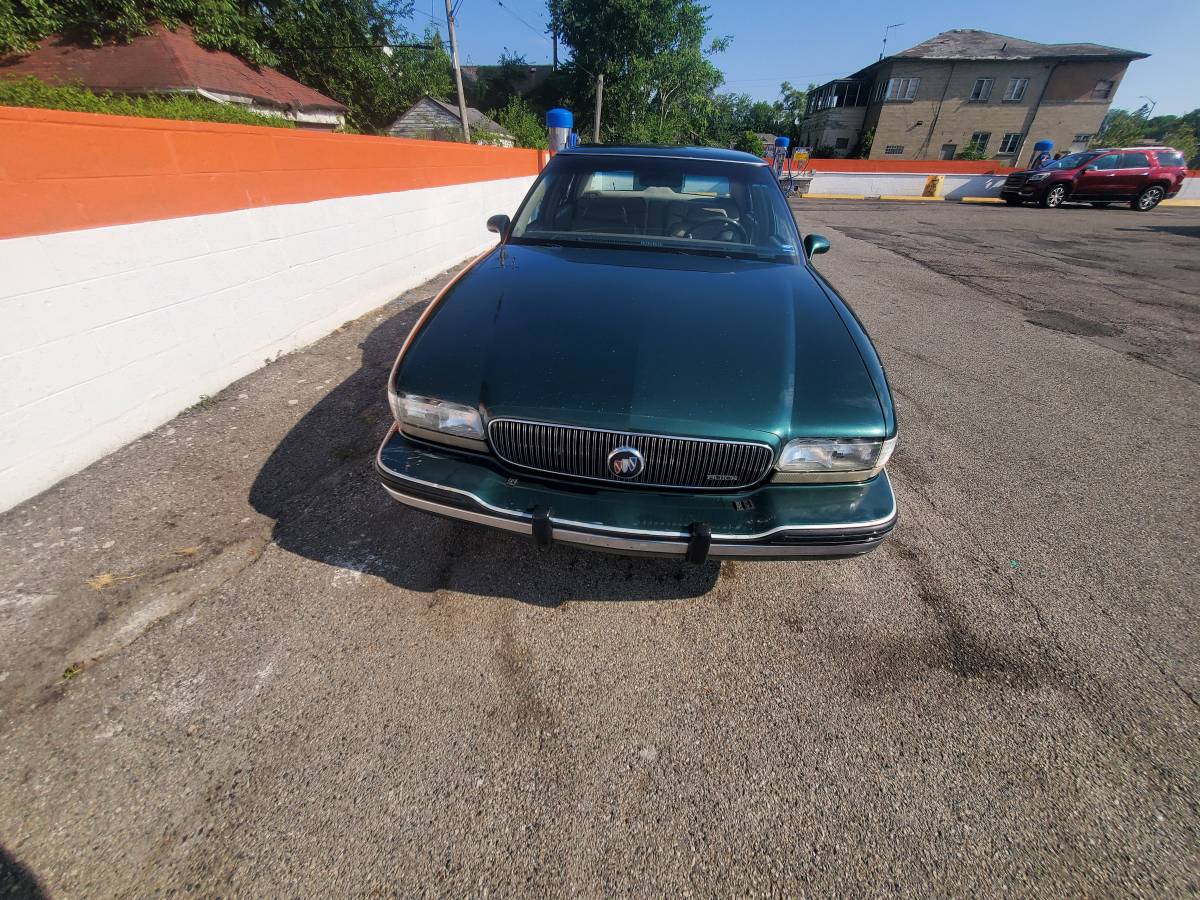 Buick-lesabre-1993-green-3