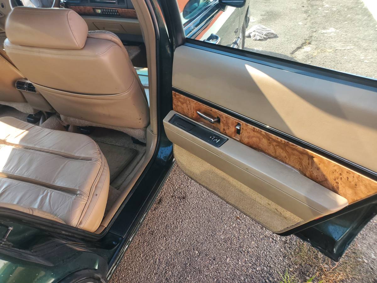 Buick-lesabre-1993-green-7