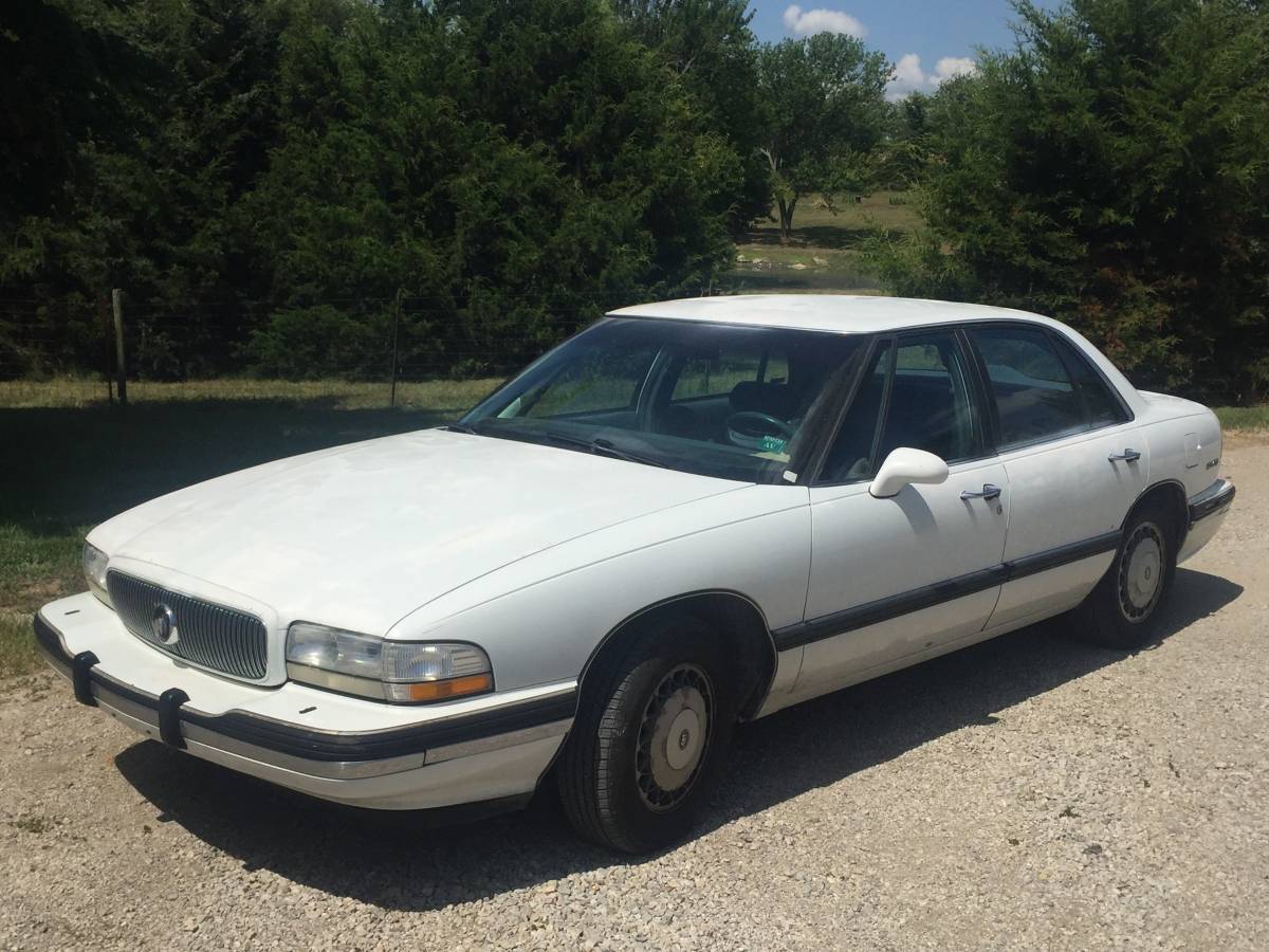 Buick-lesabre-1995-white