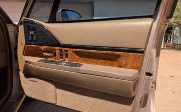 Buick-lesabre-custom-1994-brown-11