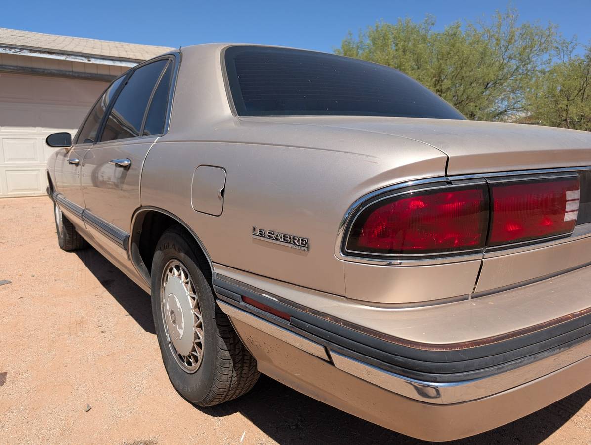 Buick-lesabre-custom-1994-brown-4