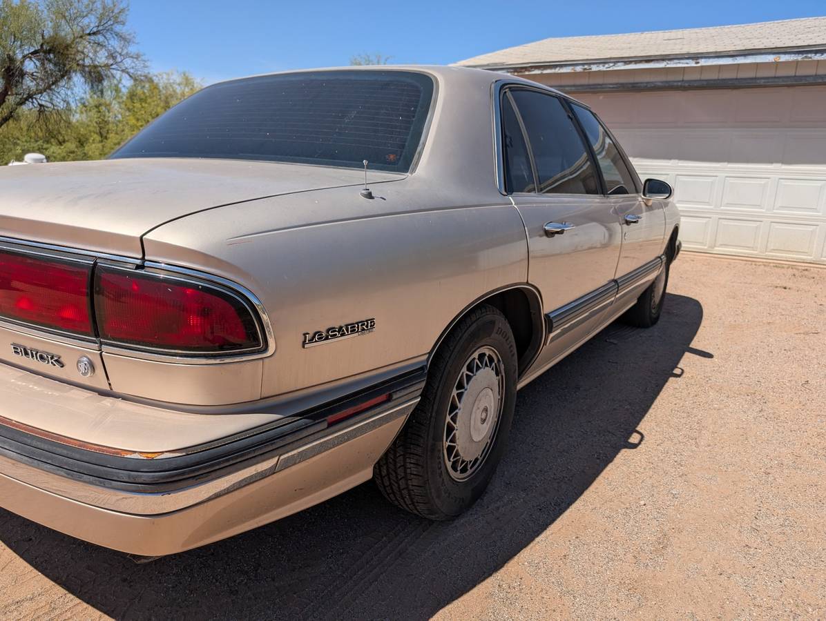 Buick-lesabre-custom-1994-brown-6