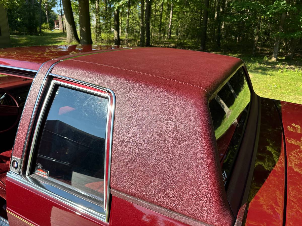 Buick-lesabre-limited-1981-custom-13