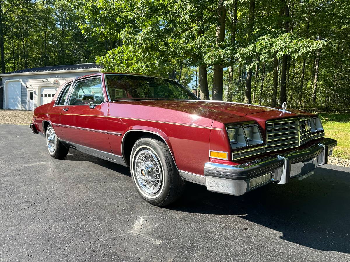 Buick-lesabre-limited-1981-red-3