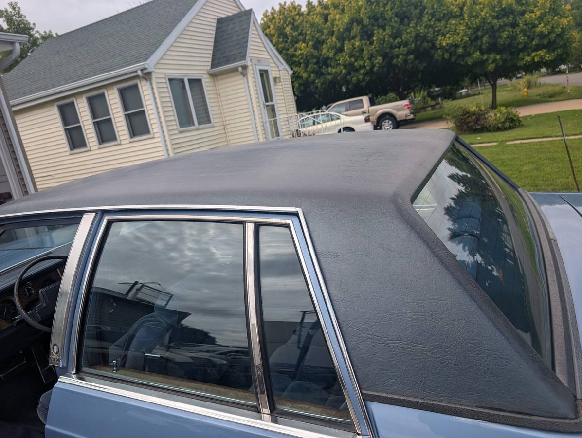 Buick-lesabre-limited-1984-blue-13