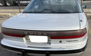Buick-reatta-1989-silver-15