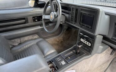 Buick-reatta-1989-silver-19