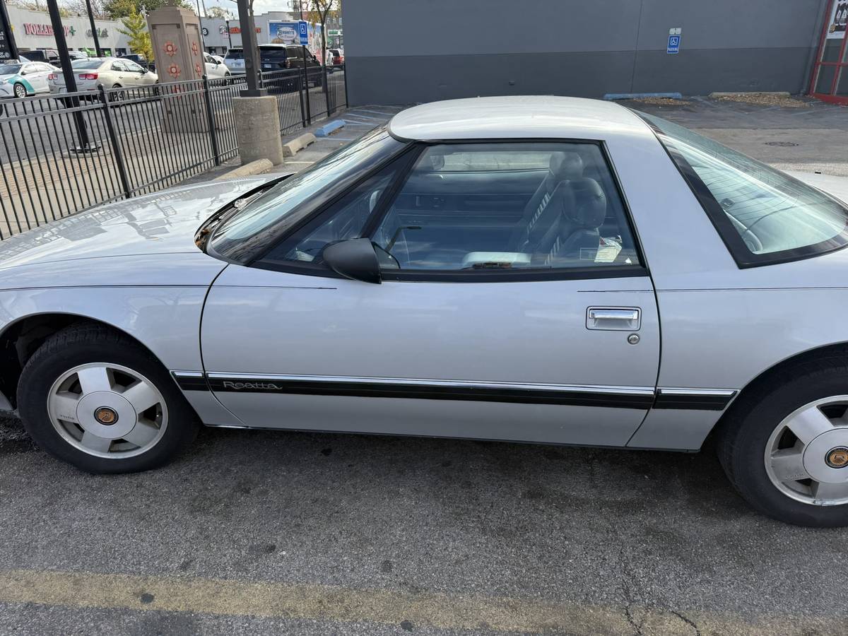 Buick-reatta-1989-silver-22
