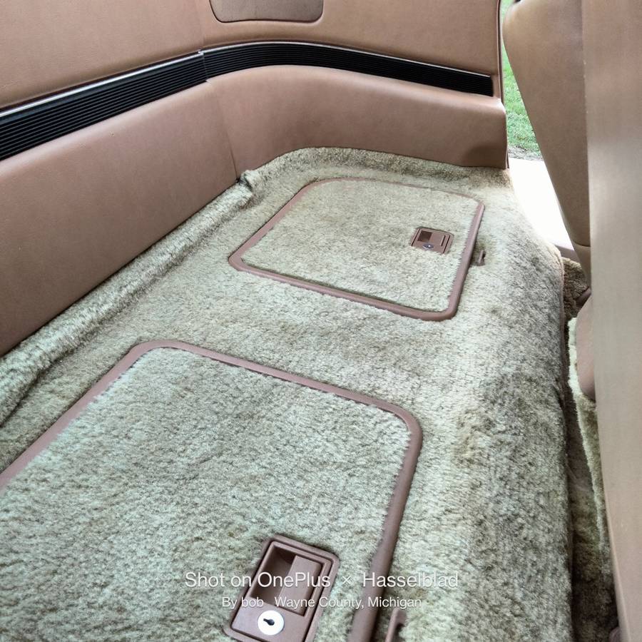 Buick-reatta-1990-brown-1