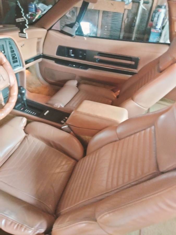 Buick-reatta-1990-brown-1