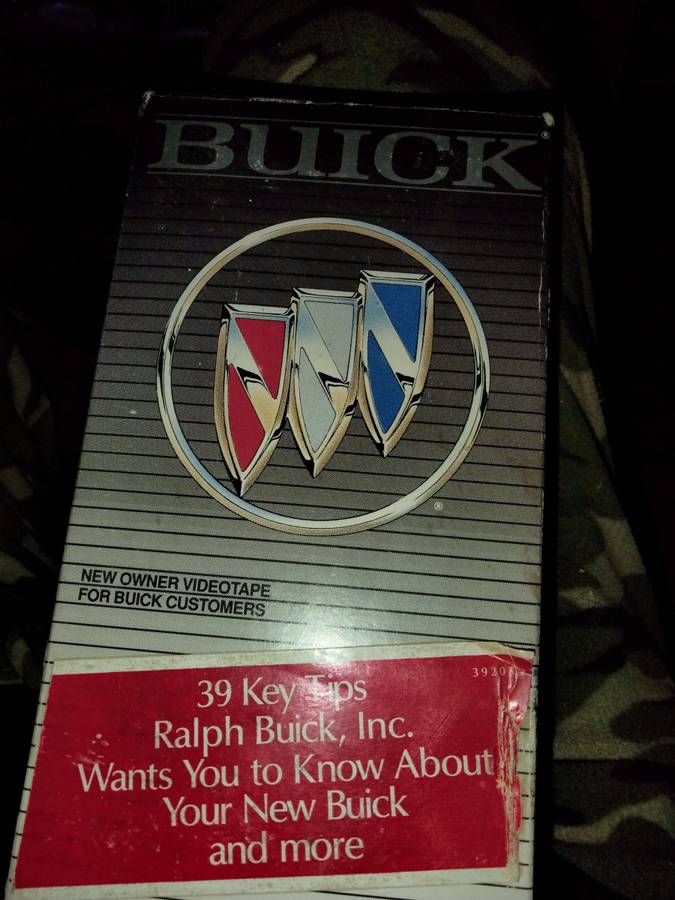 Buick-reatta-1990-brown-21