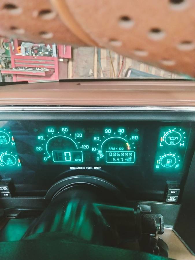 Buick-reatta-1990-brown-7