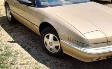 Buick-reatta-1990-brown-9