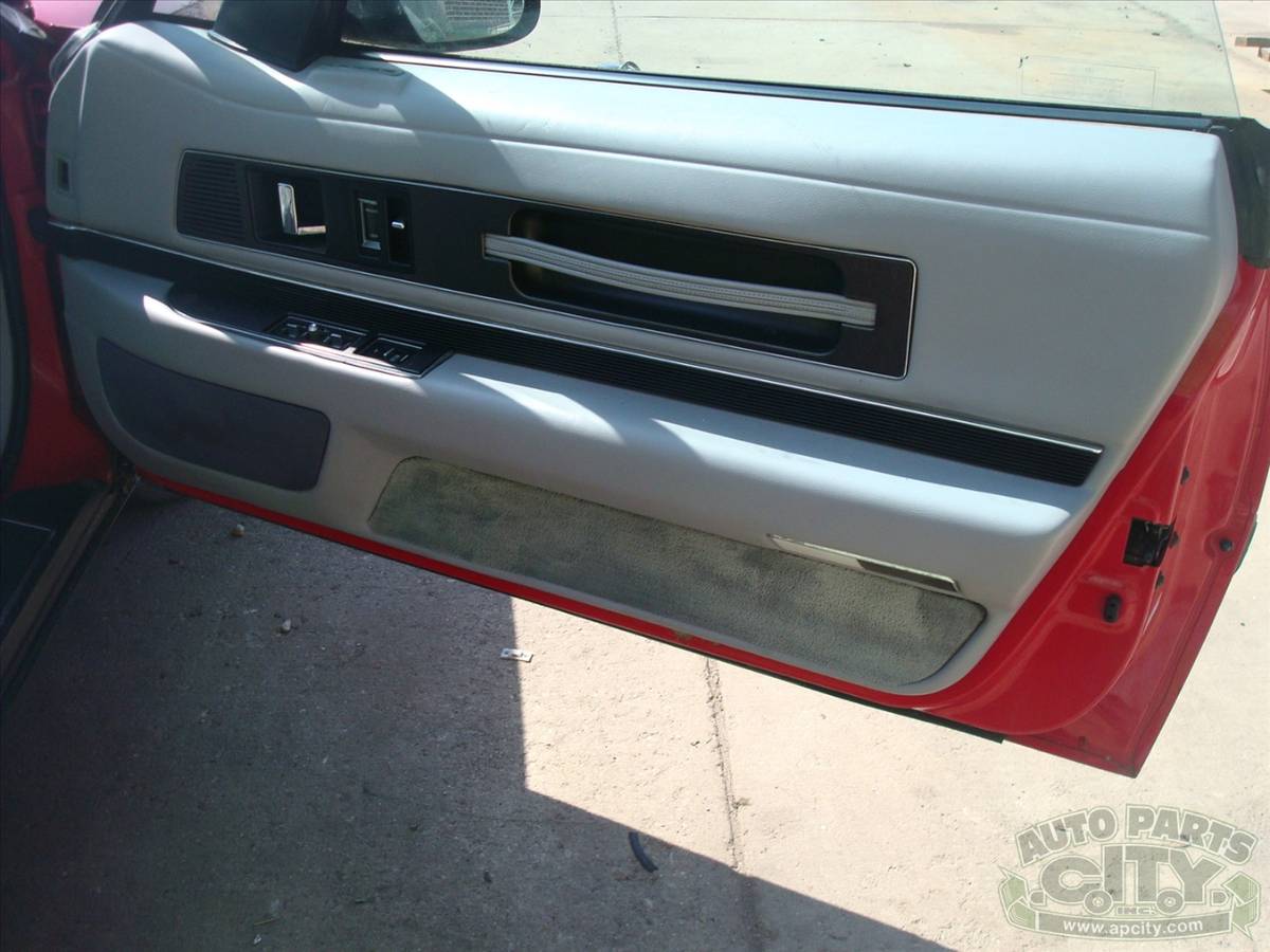 Buick-reatta-1990-red-23