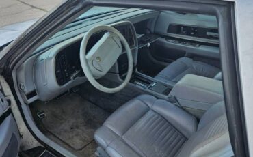 Buick-reatta-1991-red-8