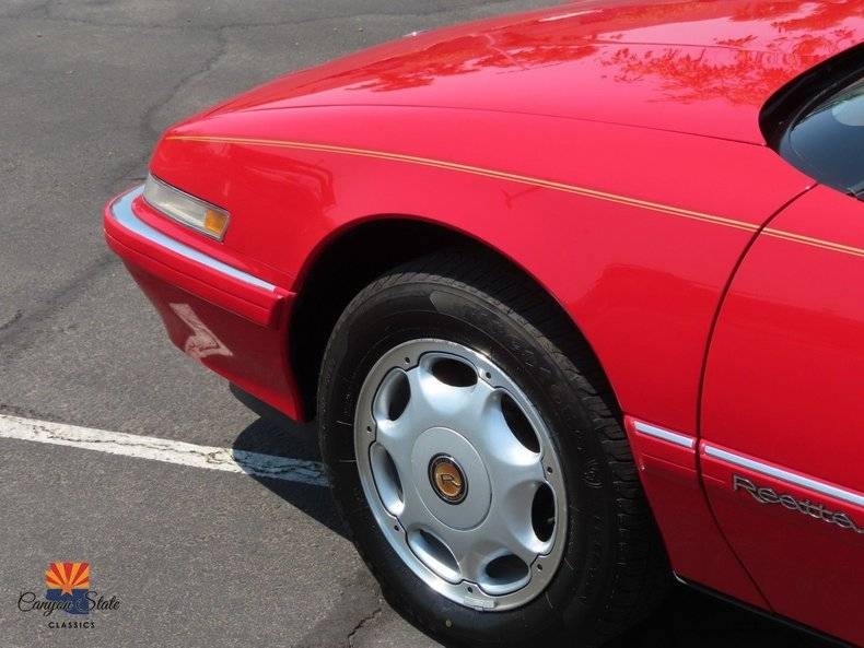 Buick-reatta-2dr-convertible-1991-red-16