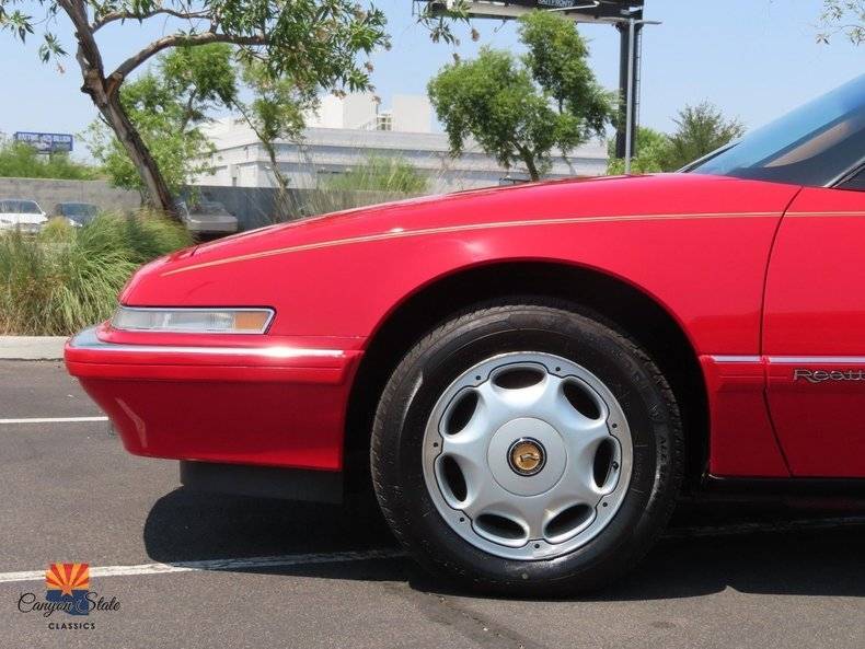 Buick-reatta-2dr-convertible-1991-red-21