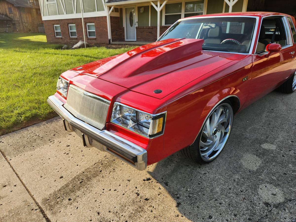 Buick-regal-1984-red