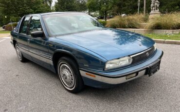 Buick-regal-1991-blue
