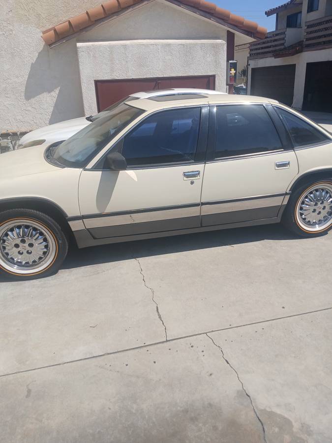 Buick-regal-gls-1993-1