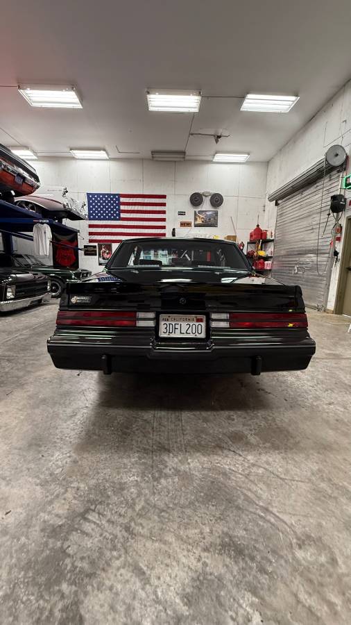 Buick-regal-grand-national-1987-3
