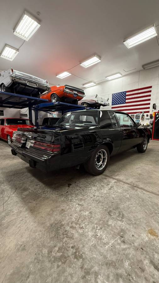 Buick-regal-grand-national-1987-4