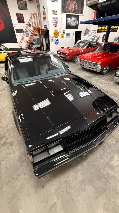 Buick-regal-grand-national-1987-9