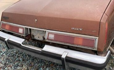 Buick-regal-turbo-sport-coupe-1978-brown-10