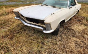 Buick-rivera-1964-white