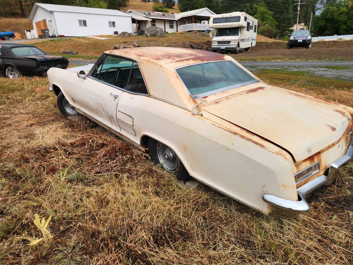 Buick-rivera-1964-white-5