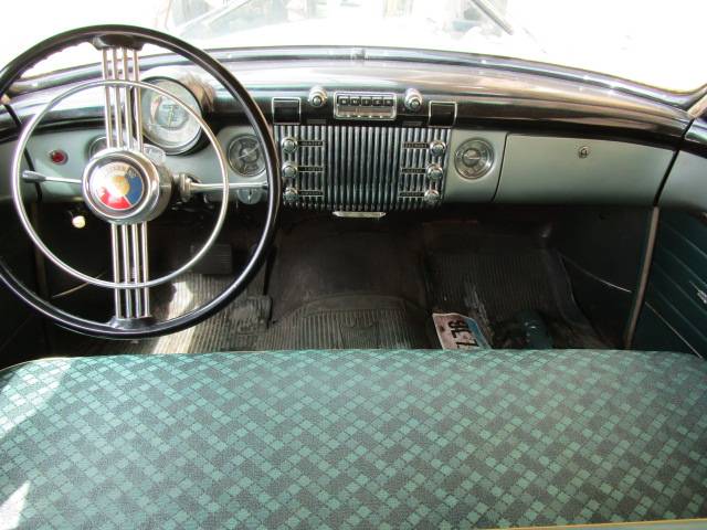 Buick-riviera-1953-green-11