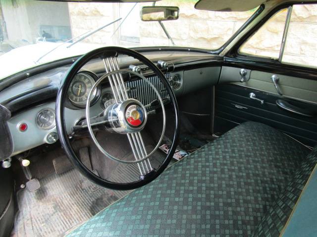Buick-riviera-1953-green-16