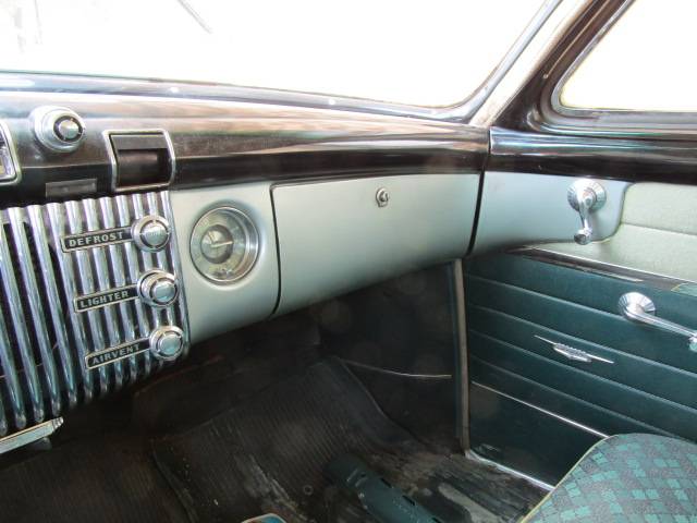 Buick-riviera-1953-green-23