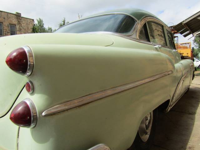 Buick-riviera-1953-green-3