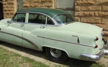 Buick-riviera-1953-green-5