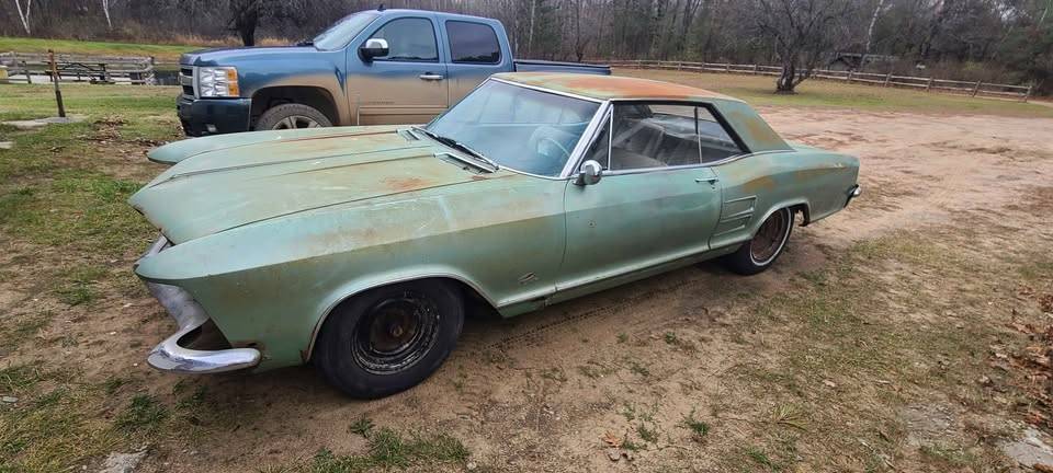Buick-riviera-1963-green-1