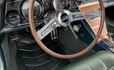 Buick-riviera-1965-green-10