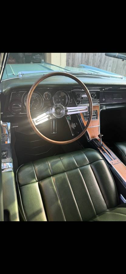 Buick-riviera-1965-green-13